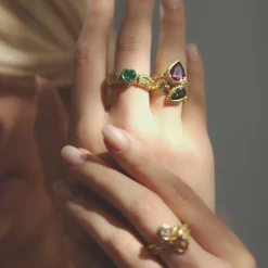 Venetian Wing Emerald Heart Ring